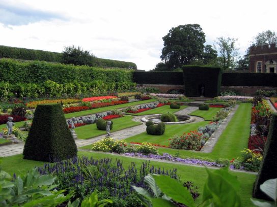 hamptoncourtpalace036