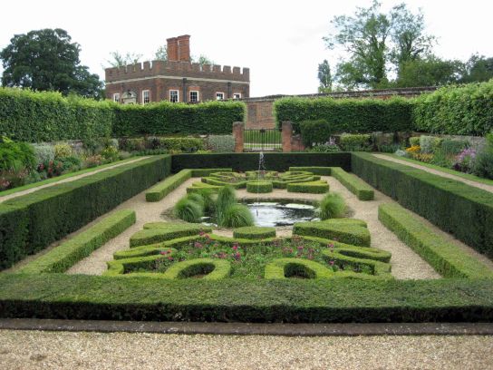 hamptoncourtpalace039